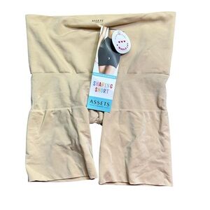 ASSETS BY SPANX naked shaping shorts shapewear size Medium NWT